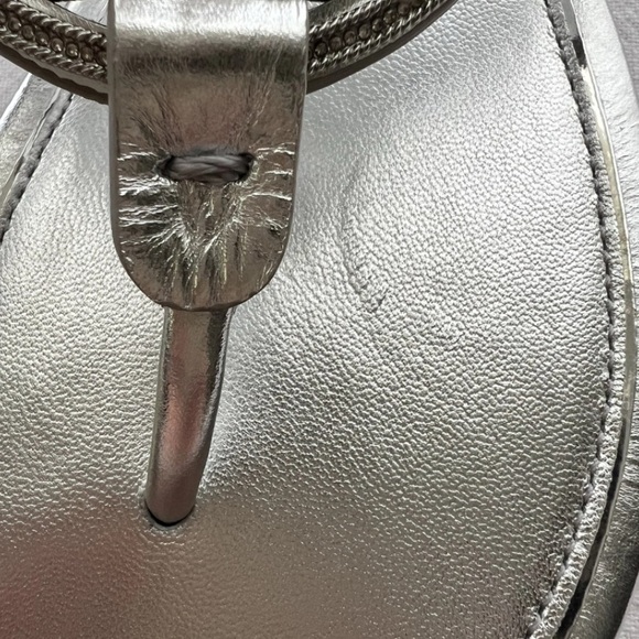 New Tory Burch Miller Pave Medallion Thong Sandals Women’s Size 9 - Picture 3 of 7